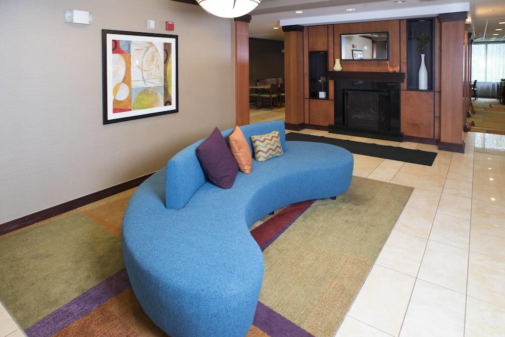 Fairfield Inn And Suites White River Junction Exteriör bild
