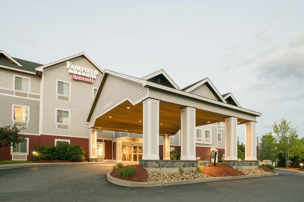 Fairfield Inn And Suites White River Junction Exteriör bild